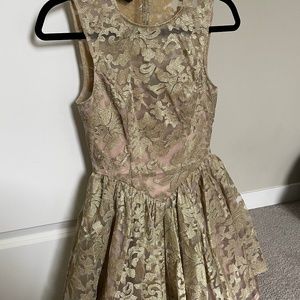 Bebe cute gold dress